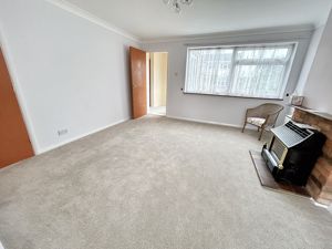 Lounge area- click for photo gallery